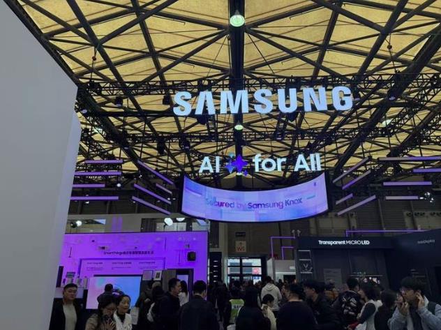 AWE 2025觀察：AI大模型重構(gòu)家電業(yè)，智慧生活進(jìn)入“臨界點(diǎn)”